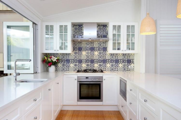 White kitchen with white countertop (100+ photos)