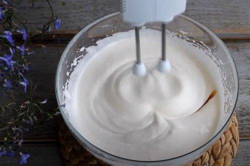 Vanilková sušienka s kefírom - recept krok za krokom Vanilková sušienka s kefírom - recept krok za krokom