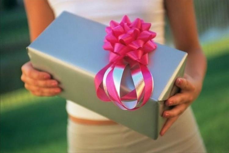 Idées cadeaux pendaison de crémaillère : 55 meilleures idées cadeaux