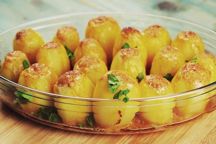 Pečené zemiaky s mletým mäsom - čo variť z receptov na mleté mäso a zemiaky Pečené zemiaky s mletým mäsom - čo variť z receptov na mleté mäso a zemiaky