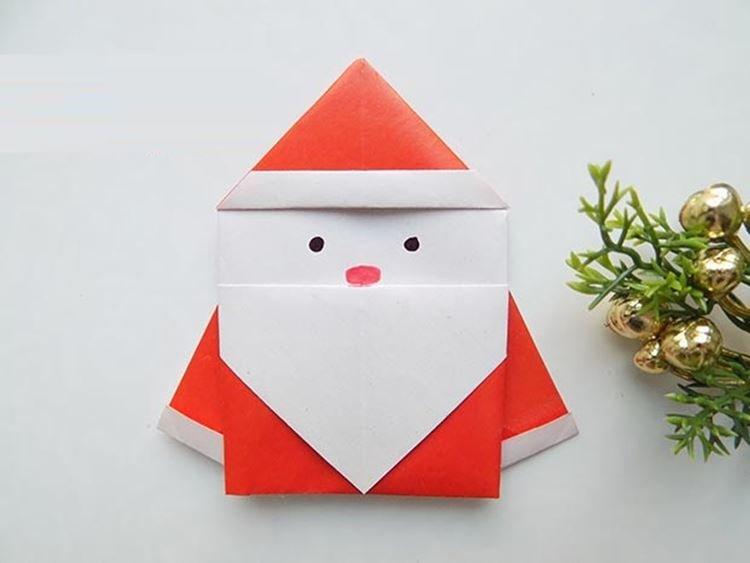 Santa Claus vyrobený z papiera vlastnými rukami - fotografie a nápady Santa Claus vyrobený z papiera vlastnými rukami - fotografie a nápady