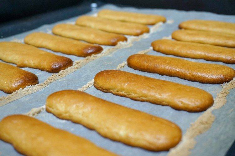 Savoyardi cookies - domáce sušienky jednoduché a chutné recepty Savoyardi cookies - domáce sušienky jednoduché a chutné recepty