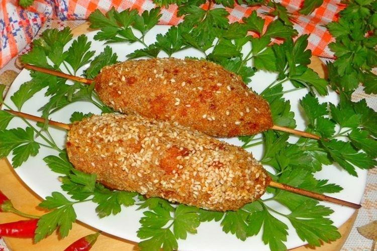 Lula kebab z mletého moriaka Lula kebab z mletého moriaka