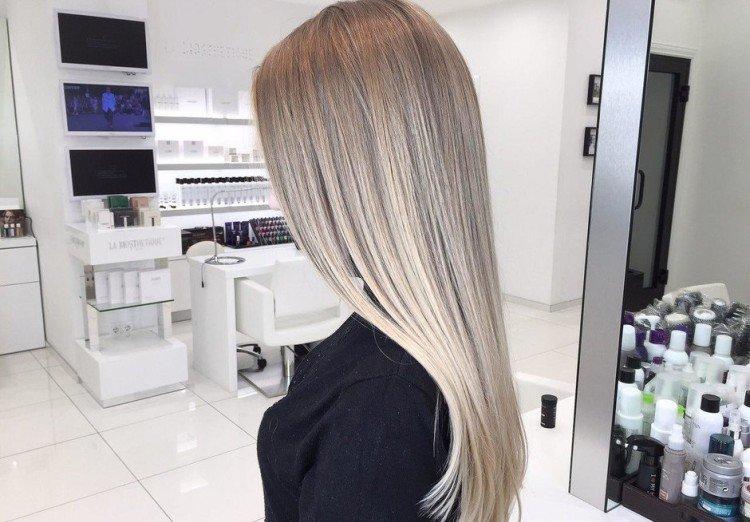 Pripevnite na blond vlasy Pripevnite na blond vlasy