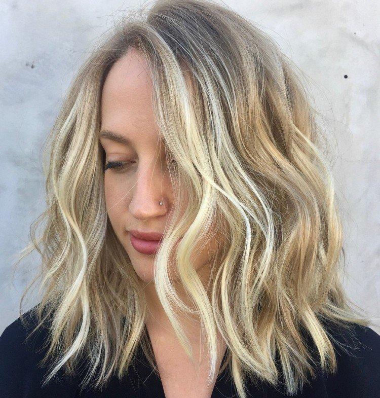Balayage na svetlohnedých vlasoch - fotografie a nápady Balayage na svetlohnedých vlasoch - fotografie a nápady