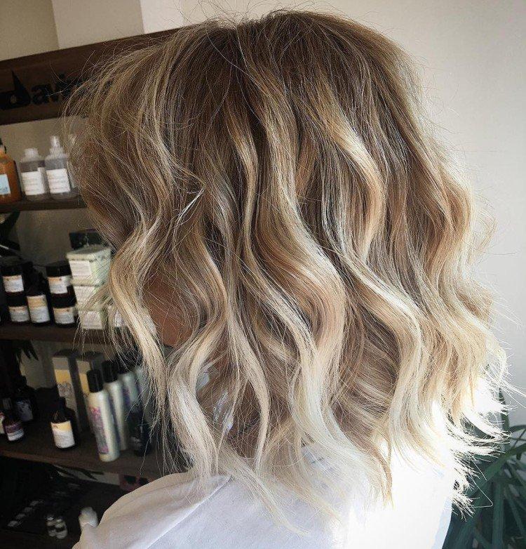 Balayage na svetlohnedých vlasoch - fotografie a nápady Balayage na svetlohnedých vlasoch - fotografie a nápady