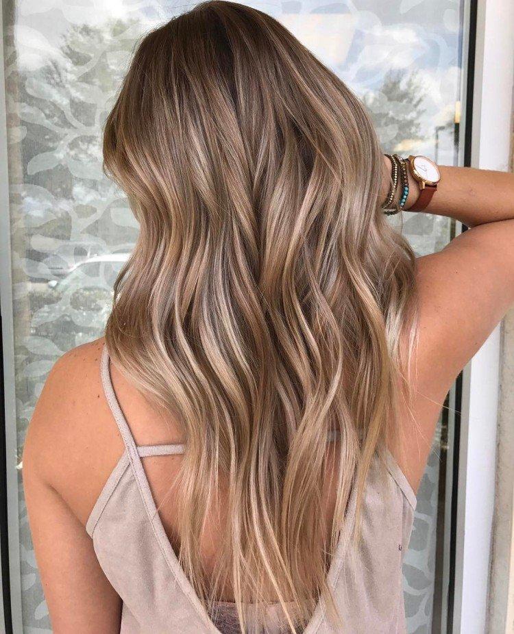 Balayage na svetlohnedých vlasoch - fotografie a nápady Balayage na svetlohnedých vlasoch - fotografie a nápady