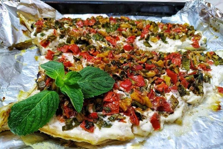 Cod fillet under a vegetable coat Cod fillet under a vegetable coat