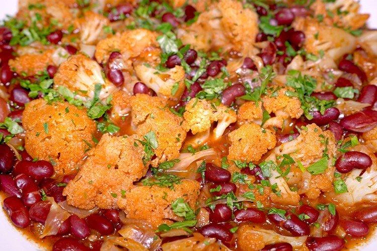 Karfiol s fazuľou Karfiol s fazuľou