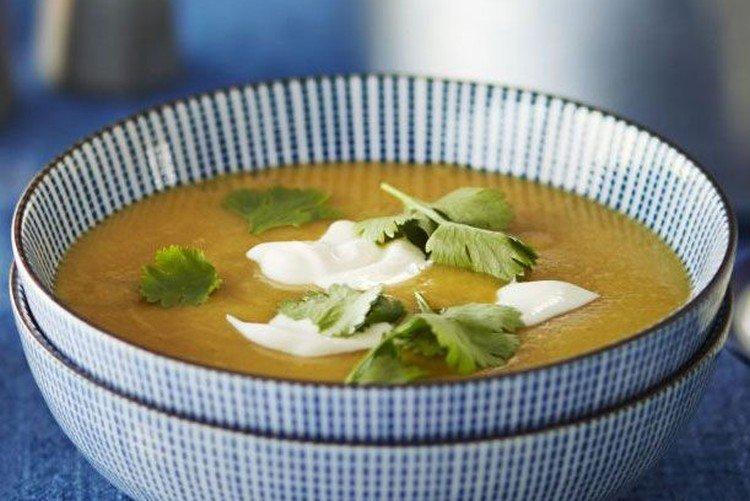 Lentil soup with apples and parsnips Lentil soup with apples and parsnips
