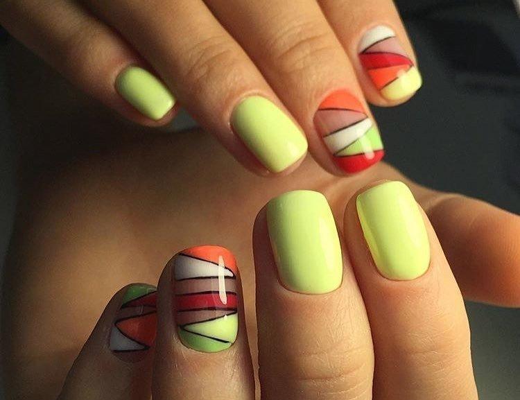 Bright manicure for short nails Bright manicure for short nails