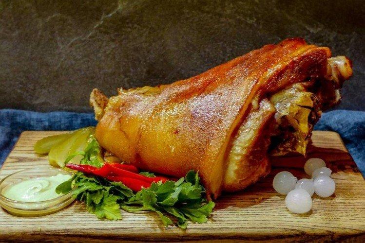 Bravčové koleno so zázvorom Bravčové koleno so zázvorom