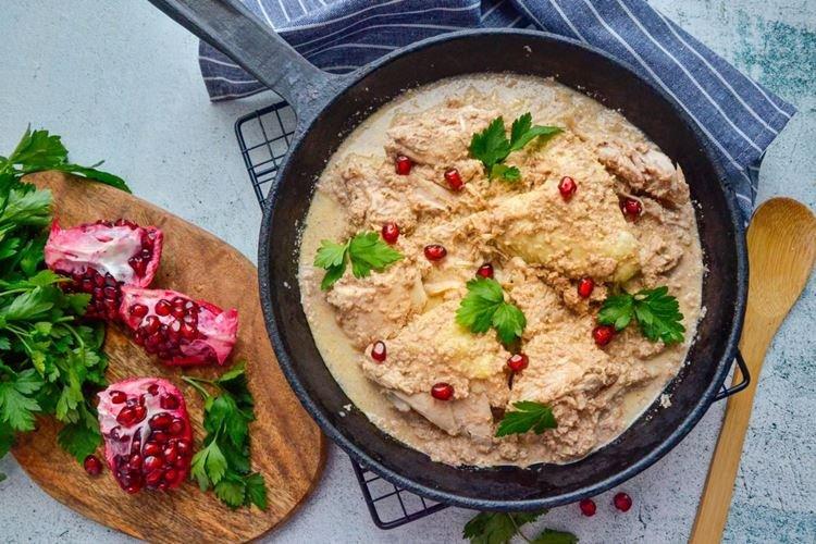 10 gorgeous Georgian chicken satsivi recipes 10 gorgeous Georgian chicken satsivi recipes
