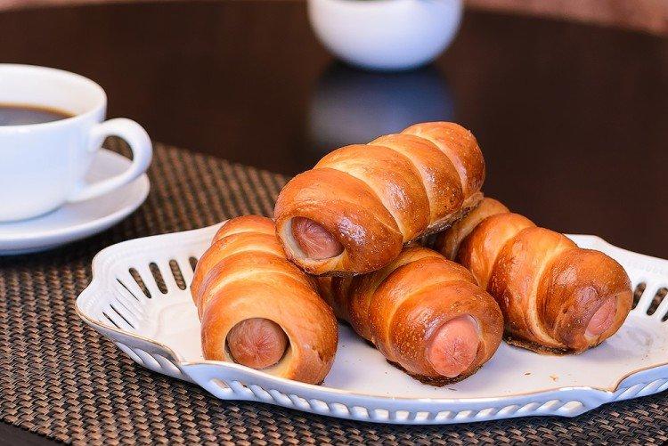 Klobásy v pohánkovom ceste Klobásy v pohánkovom ceste