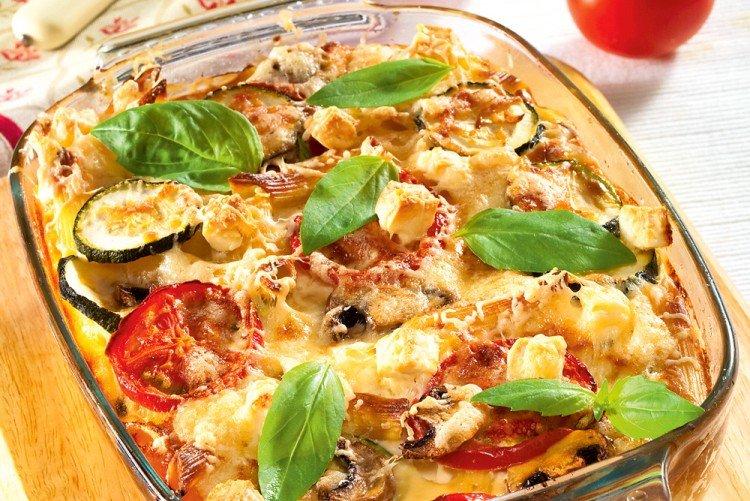 Zeleninový kastról so smotanou a feta Zeleninový kastról so smotanou a feta
