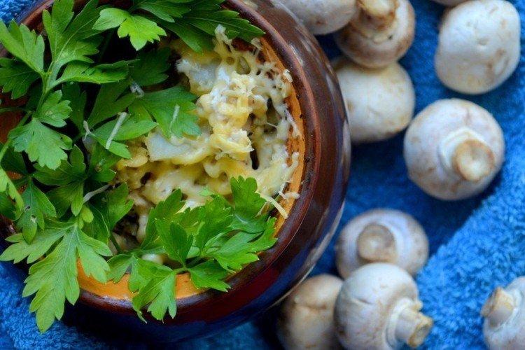 Pečené huby v hrncoch Pečené huby v hrncoch