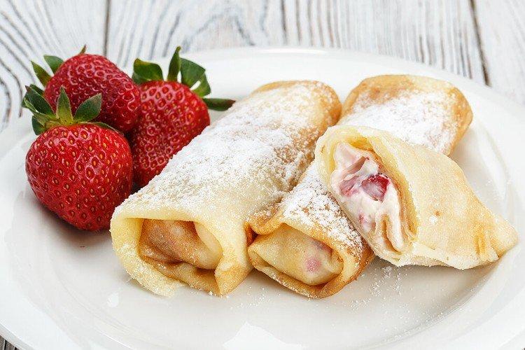 Plnka s bobuľami a jogurtom Plnka s bobuľami a jogurtom