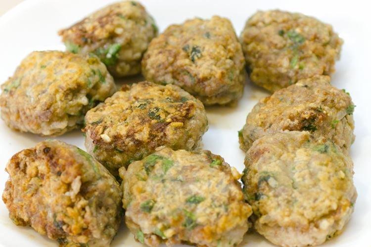 Mleté ježky s ryžou a kapustou Mleté ježky s ryžou a kapustou