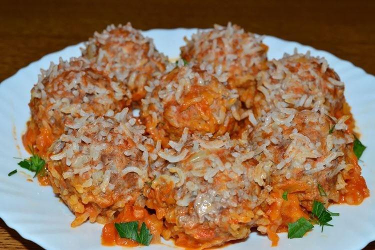Mleté ježky s ryžou a tvarohom Mleté ježky s ryžou a tvarohom