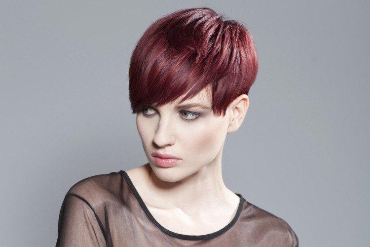 Fashionable women's haircuts 2021: new items and trends (50 photos)