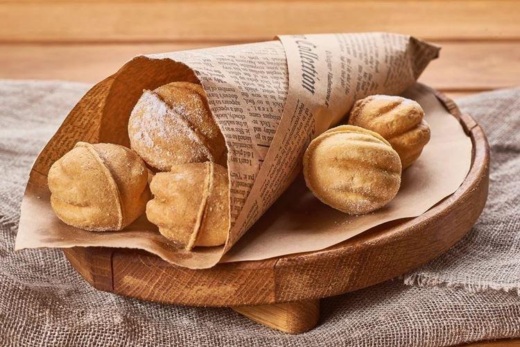 Orechy s kondenzovaným mliekom a tvarohom Orechy s kondenzovaným mliekom a tvarohom