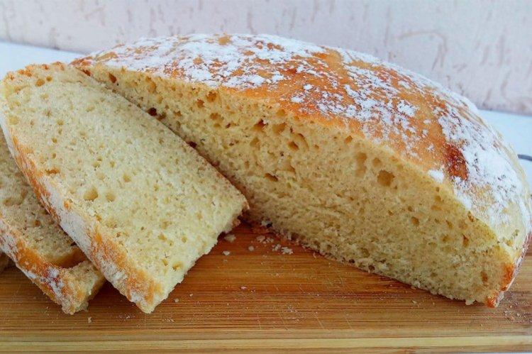 Homemade bread with dry yeast Homemade bread with dry yeast