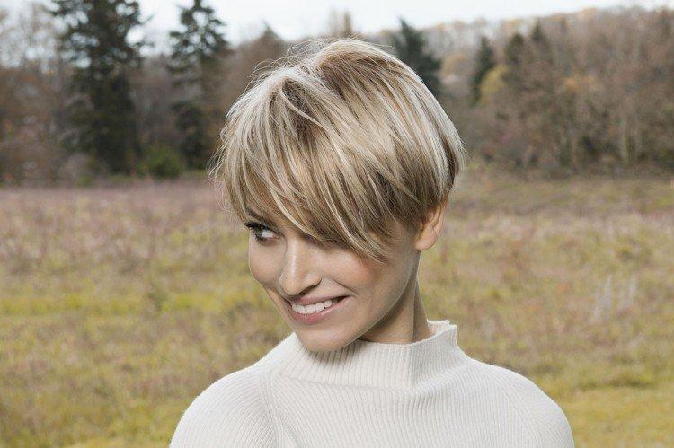 Highlighting for short hair 2021: trendy colors, ideas and techniques (50 photos)