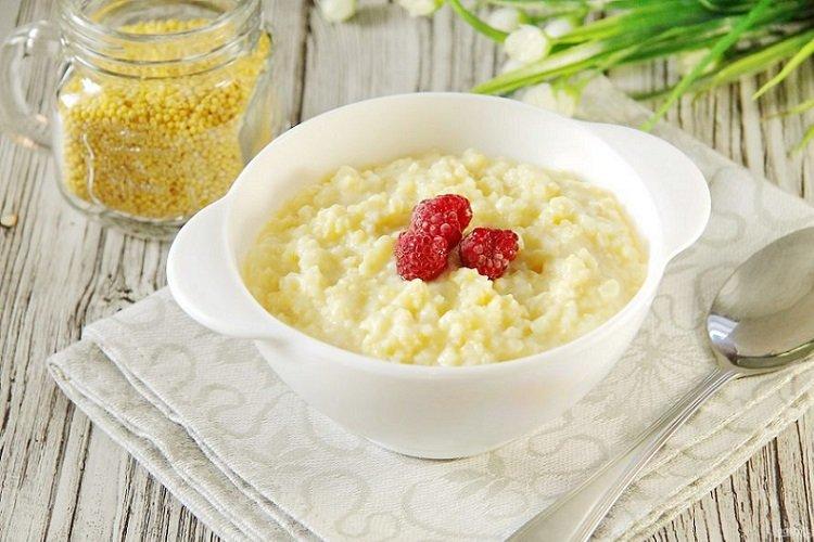 Proso kaša v pomalom hrnci Proso kaša v pomalom hrnci