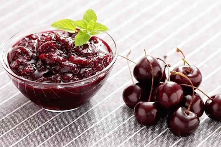 20 délicieuses recettes de confiture de cerises douces pour l'hiver