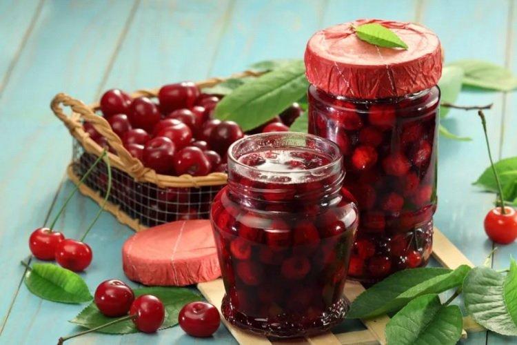 Čerešňový džem Pyatiminutka Čerešňový džem Pyatiminutka