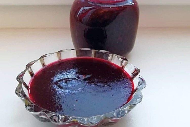 Medová šťava a džem Medová šťava a džem