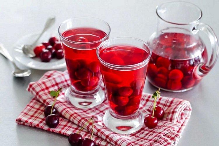 20 delicious cherry compotes