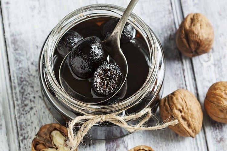 Klasický recept na džem s vlašskými orechmi Klasický recept na džem s vlašskými orechmi