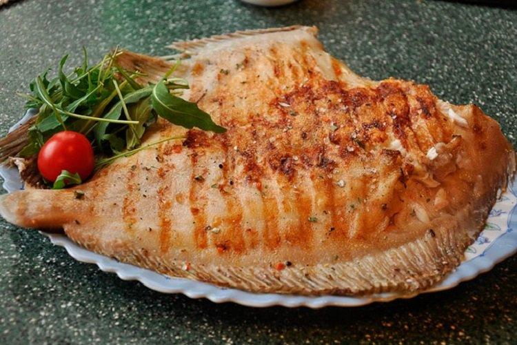Platesa pečená v rukáve Platesa pečená v rukáve