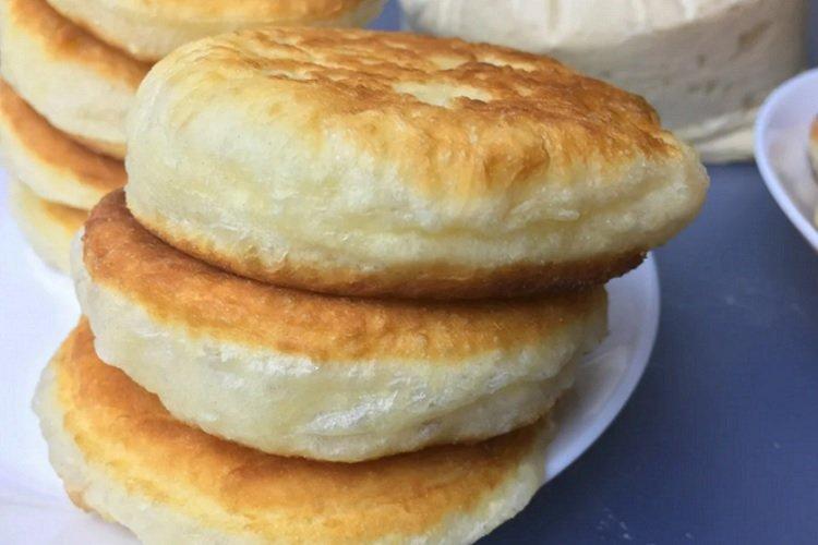 Bujné koláče na kefíre Bujné koláče na kefíre