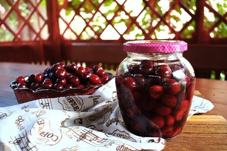 20 jednoduchých receptov na čerešne vo vlastnej šťave 20 jednoduchých receptov na čerešne vo vlastnej šťave
