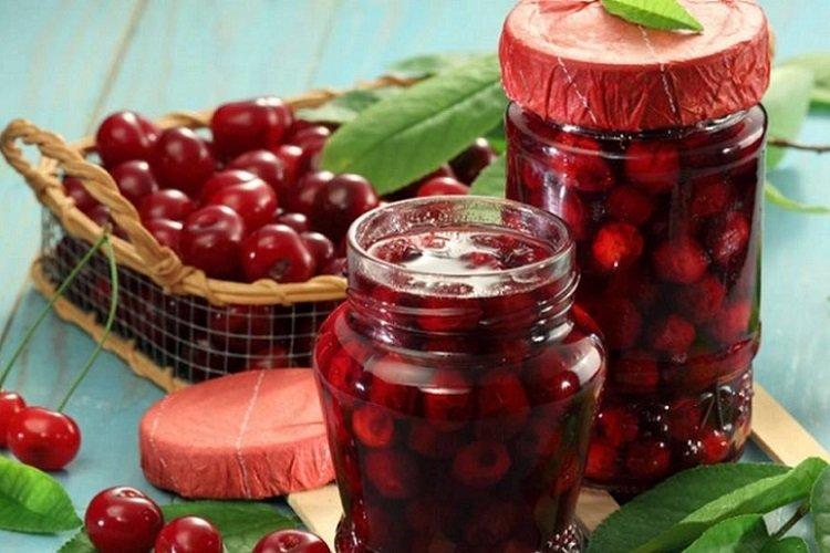 Čerešne vo vlastnej šťave bez cukru Čerešne vo vlastnej šťave bez cukru