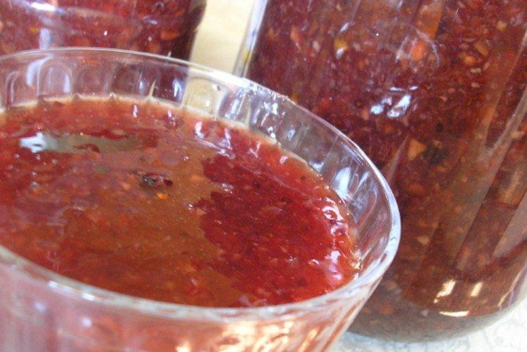 Džem z červených ríbezlí s pomarančom Džem z červených ríbezlí s pomarančom