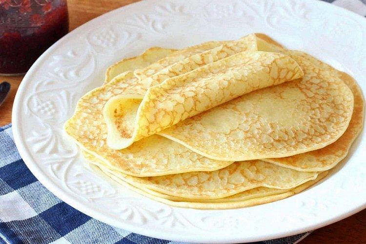 Klasický recept na palacinky s mliekom Klasický recept na palacinky s mliekom
