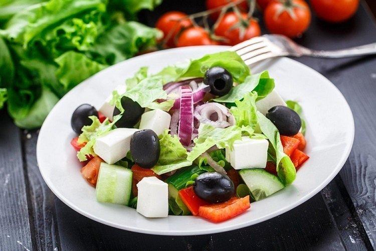 20 Greek Salad Recipes That Will Love Everyone