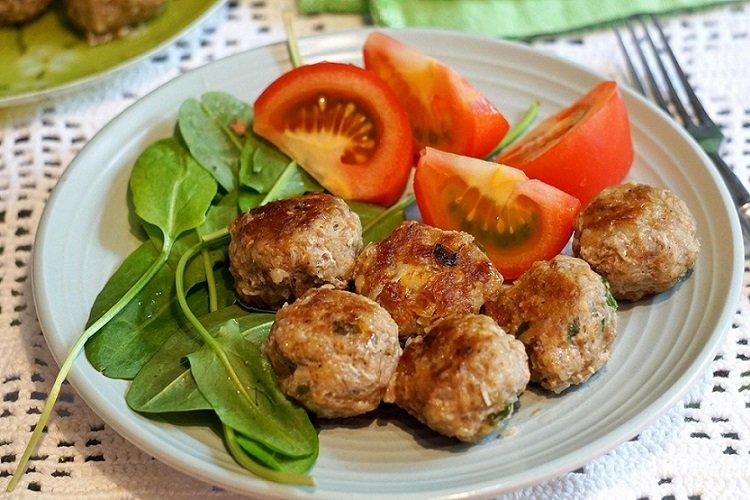 Kotletky gréckej cukety Kotletky gréckej cukety
