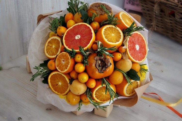 Ovocná kytica - DIY kytica pre mužov Ovocná kytica - DIY kytica pre mužov