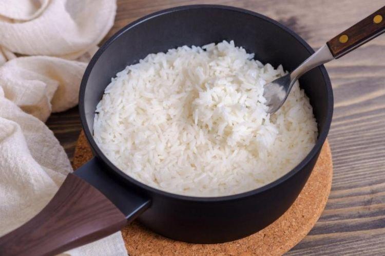 Nemiešajte - ako variť ryžu Nemiešajte - ako variť ryžu