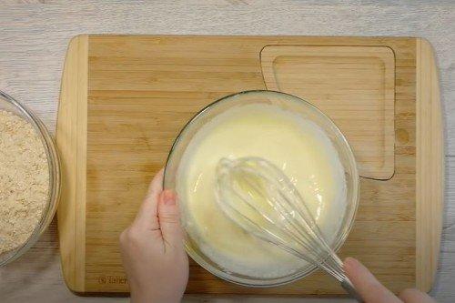 Kyslá smotana s ovsenými vločkami - recept krok za krokom Kyslá smotana s ovsenými vločkami - recept krok za krokom