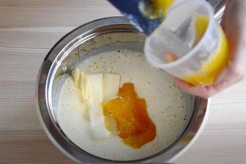 Klasický medový koláč s dvoma druhmi krému - recept krok za krokom Klasický medový koláč s dvoma druhmi krému - recept krok za krokom
