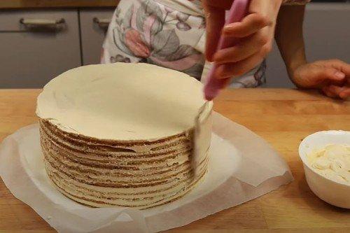 Karamelový medový koláč - recept krok za krokom Karamelový medový koláč - recept krok za krokom