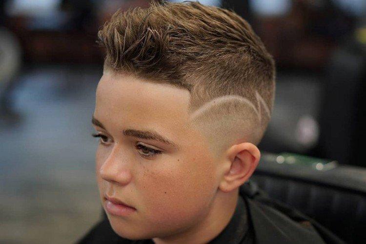 Quiff - Trendy účesy pre chlapcov 2021 Quiff - Trendy účesy pre chlapcov 2021