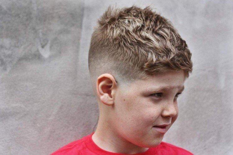 Caesar - Trendy účesy pre chlapcov 2021 Caesar - Trendy účesy pre chlapcov 2021