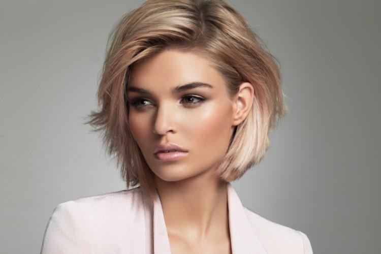 Trendy dámske zrážky 2021 pre stredné vlasy Trendy dámske zrážky 2021 pre stredné vlasy