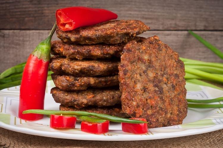 Pečeňové kotlety so zemiakmi - recepty Pečeňové kotlety so zemiakmi - recepty